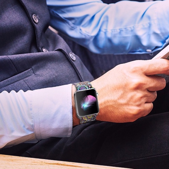 Pop Art Floral Silicone Watchband for Apple - Picture 3 of 16